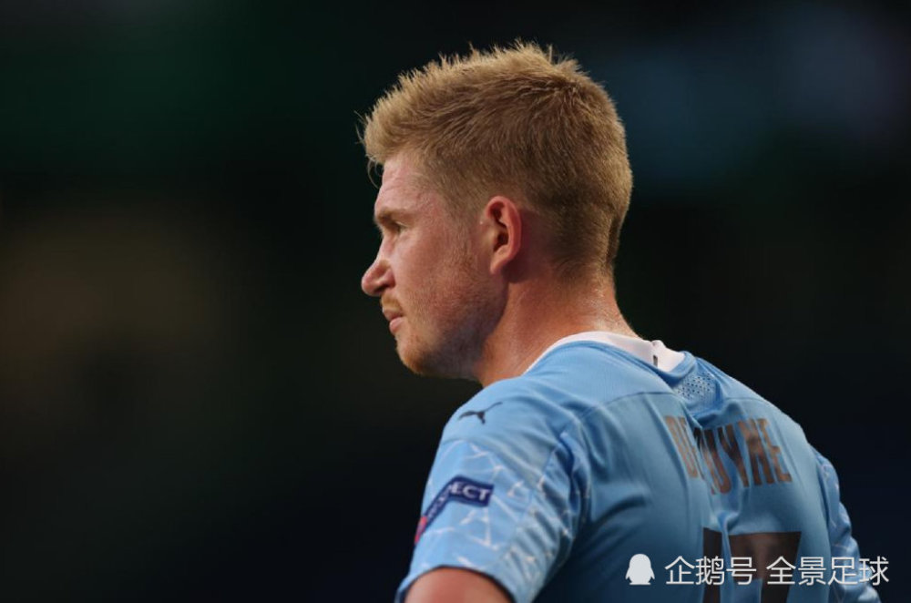 国脚恢复训练，伤病情况明显好转