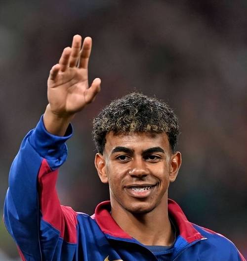 北青：邵佳一已成国足新帅主要候选人之一