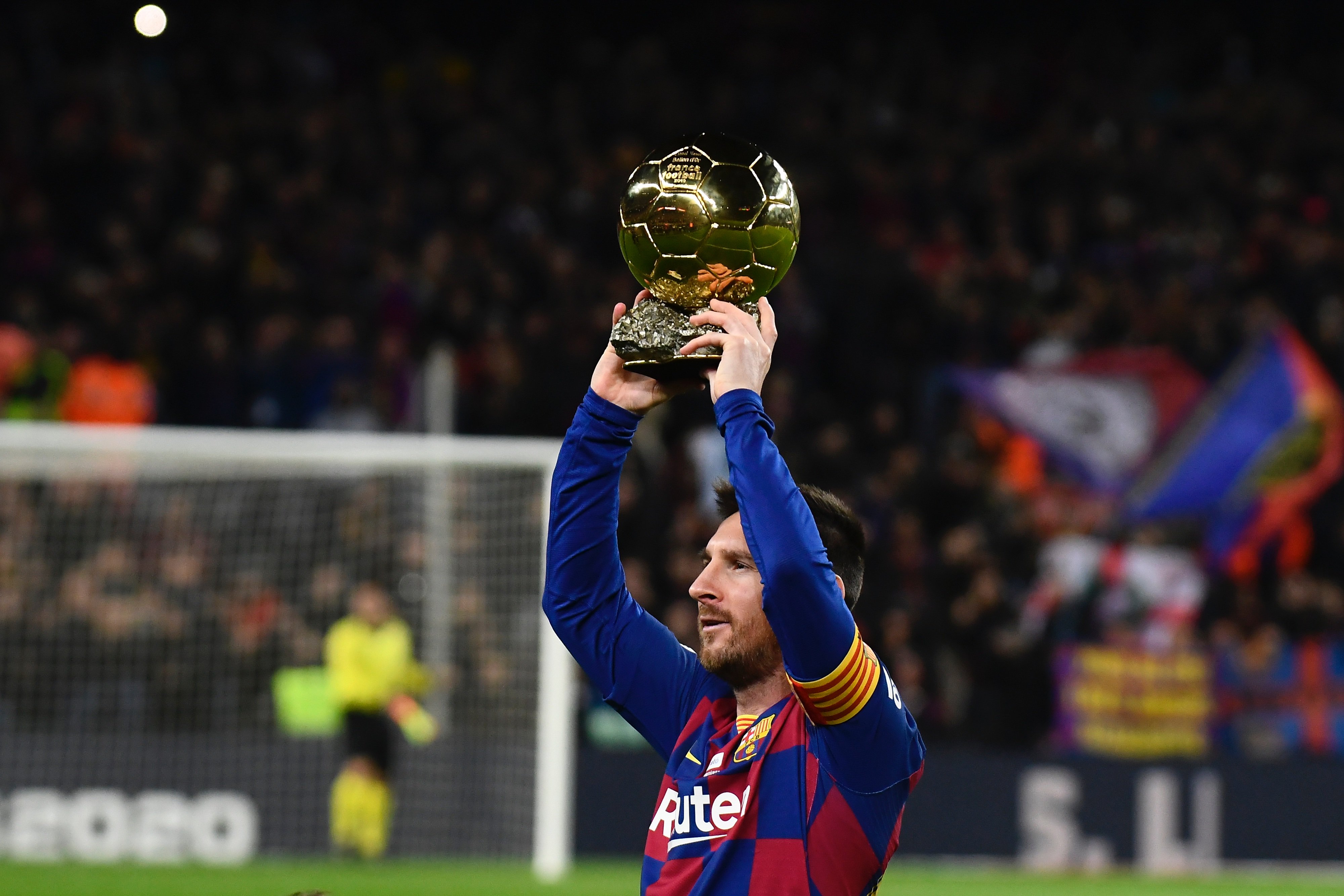 欧冠前瞻：尤文本季攻强守弱，帕福斯客战能力出色（欧冠前瞻：尤文锋线火力十足防守存隐忧，帕福斯客场表现抢眼）