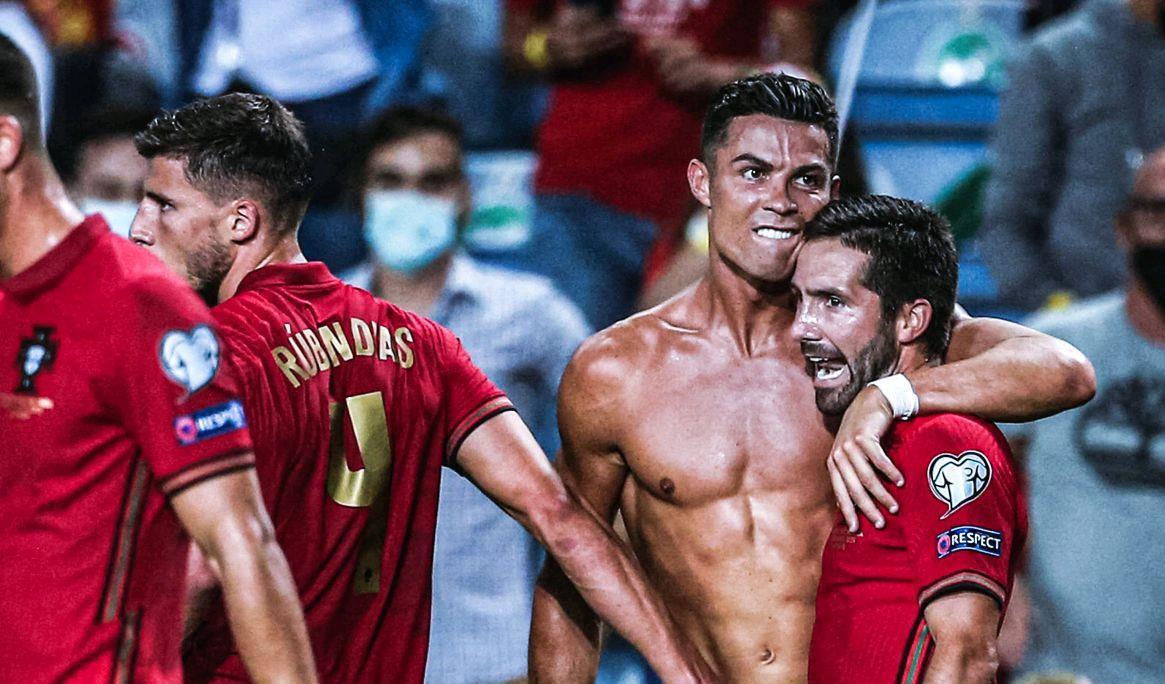 龙赛罗：巴萨落后8分都能夺冠 皇马有15冠底蕴也能做到（龙赛罗：巴萨即使落后8分仍能封王，皇马凭15冠底蕴同样可成）