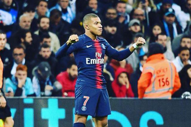 34胜2平，拜仁欧冠小组／联赛阶段主场36场不败（拜仁欧冠小组／联赛阶段主场36战不败，战绩34胜2平）