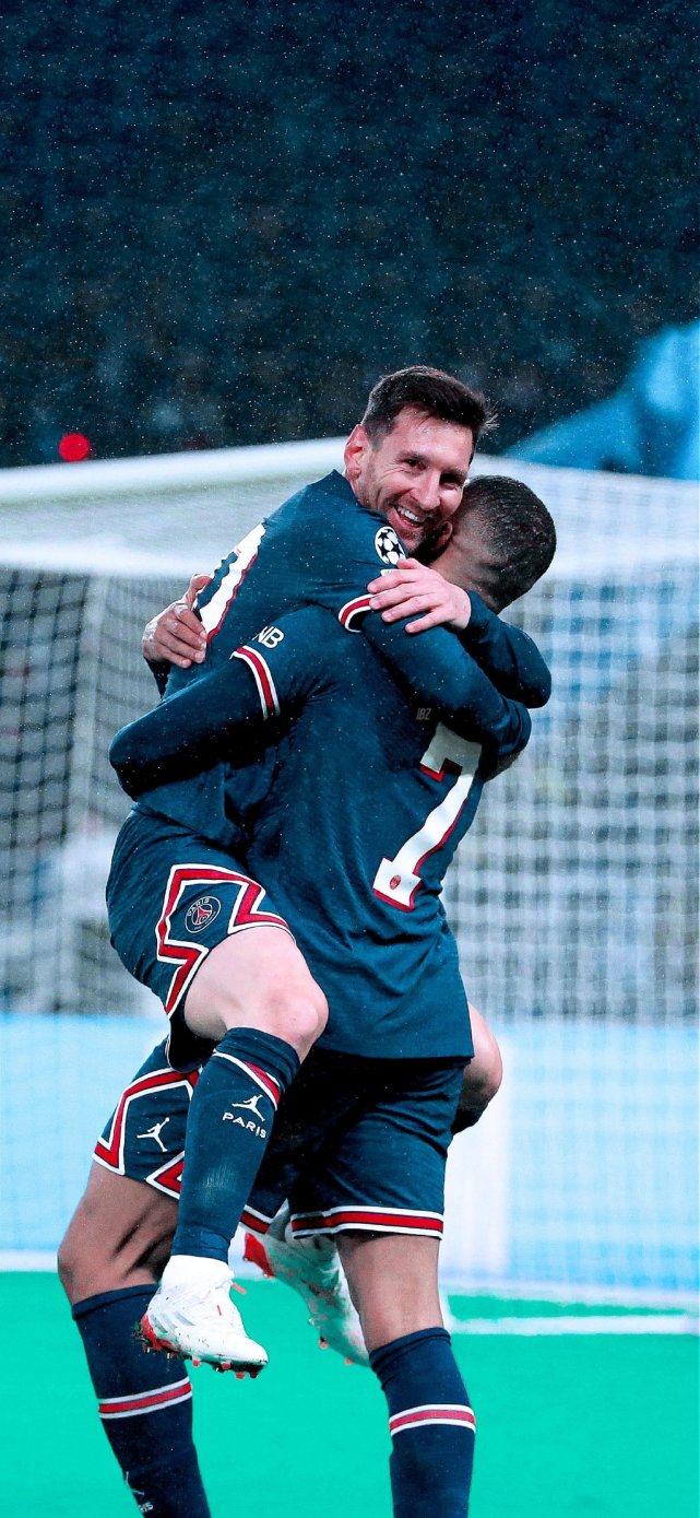 意甲赛事分析：国际米兰 VS 科莫（意甲前瞻：国际米兰对阵科莫）