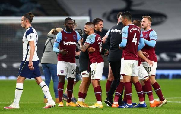 美记：快船会善待保罗，与经纪公司合作为保罗寻找合适下家