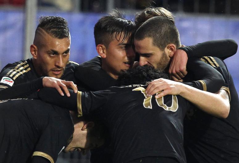 内姆布哈德延续状态＆弗拉格半场高效，独行侠半场领先10分