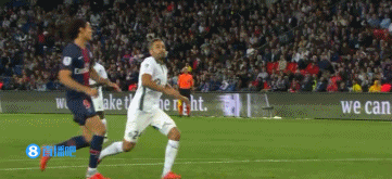 马卡：皇马高层连夜开会，确定欧冠对曼城是阿隆索生死战（马卡报：皇马高层通宵商议，欧冠对曼城被定为阿隆索的背水一战）