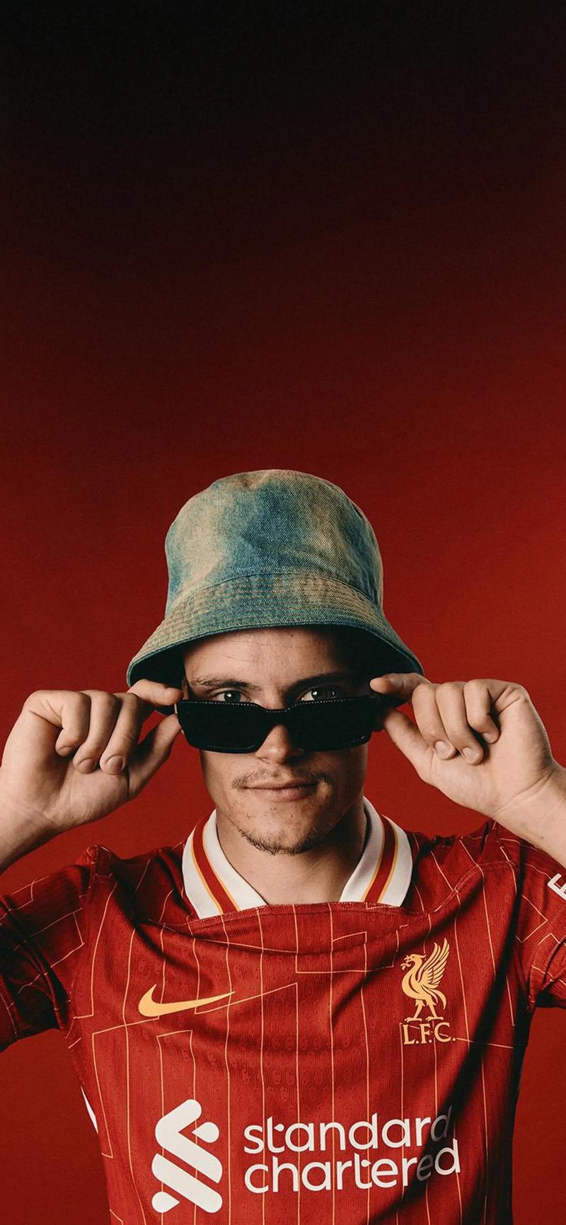 万-比萨卡8.7分羞辱老东家，曼联主场闷平保级队，阿莫林换人再遭质疑