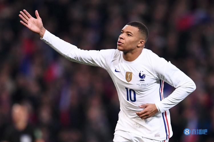 1-5惨败给马赛！尼斯主帅批球队：今晚我们送的礼物太多了（1-5不敌马赛！尼斯主帅痛斥球队：今夜送礼太多）